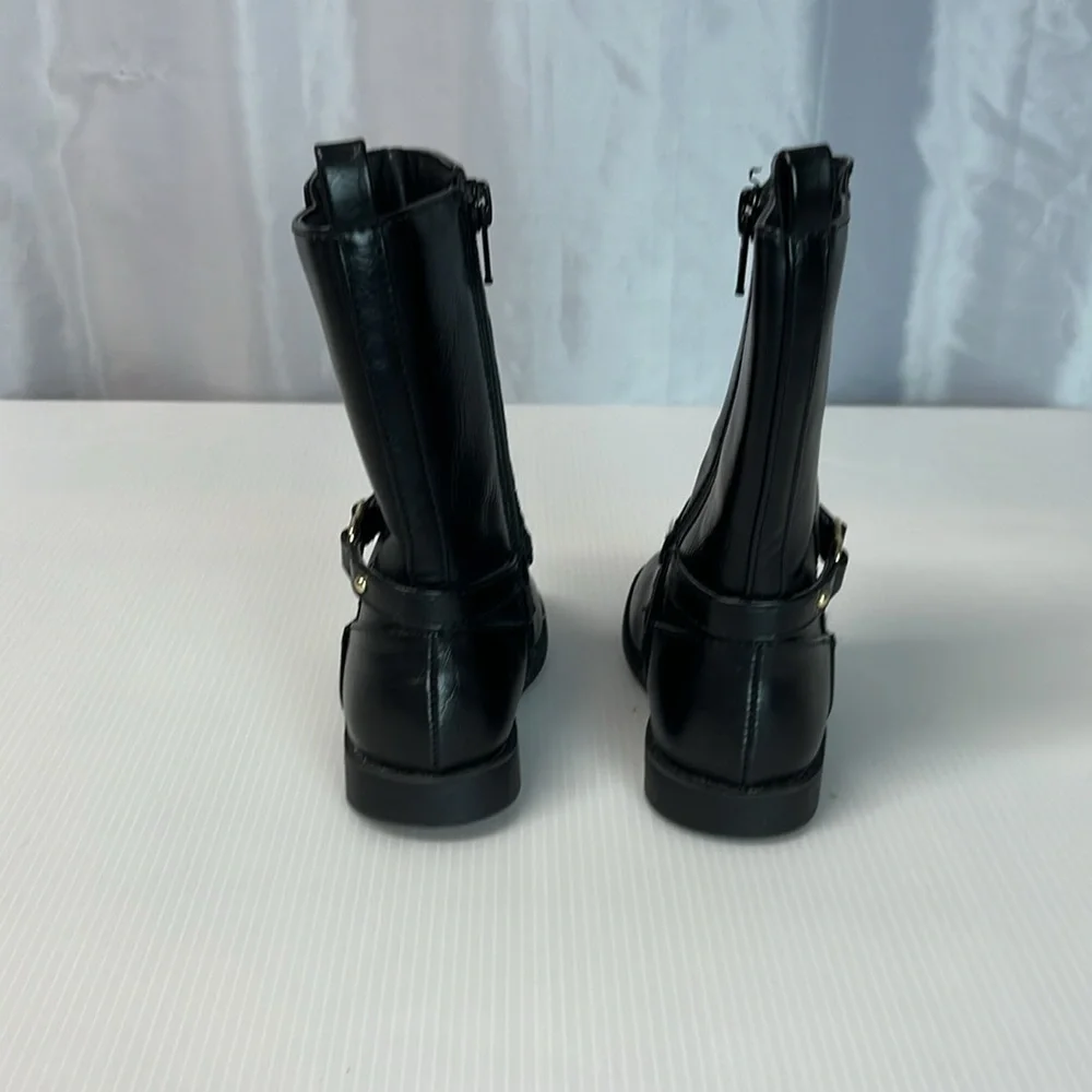 Stylish Black Leather Boots. Phlf 2242